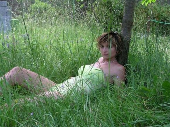 weird photos of girls from social sites28